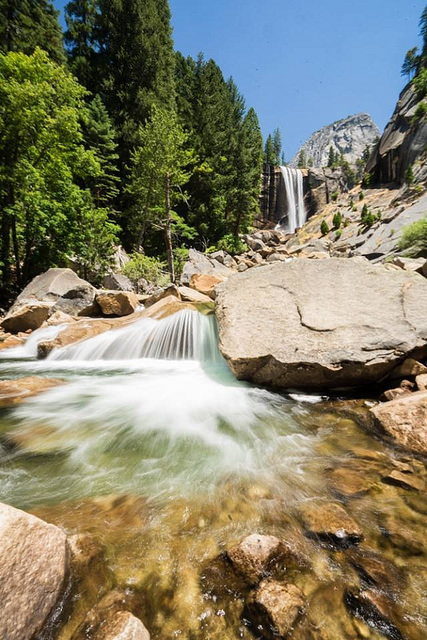 14482607487_99d28508b3_z